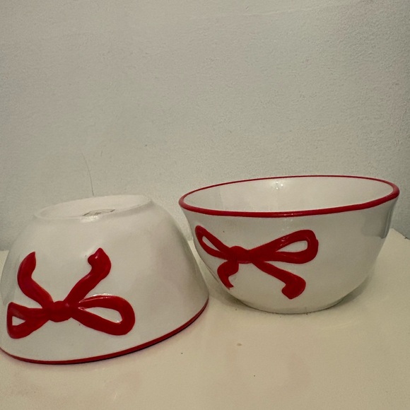 Red and White Bowls Set - Picture 2 of 7